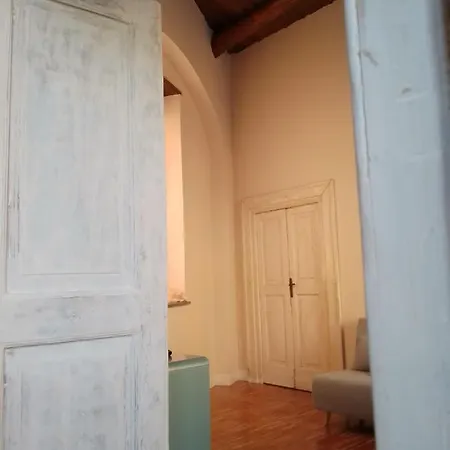 Puntoxenia Torri Aragonesi Napels